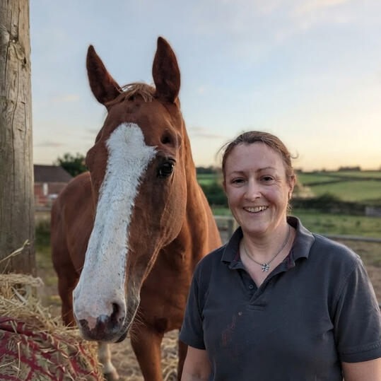 Ginger Mare Busy lady smiling with a horse